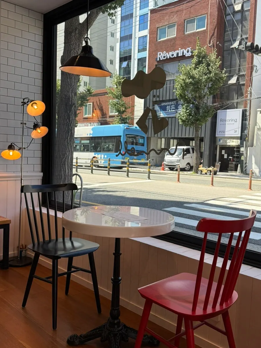 Seating area at Rollmi café