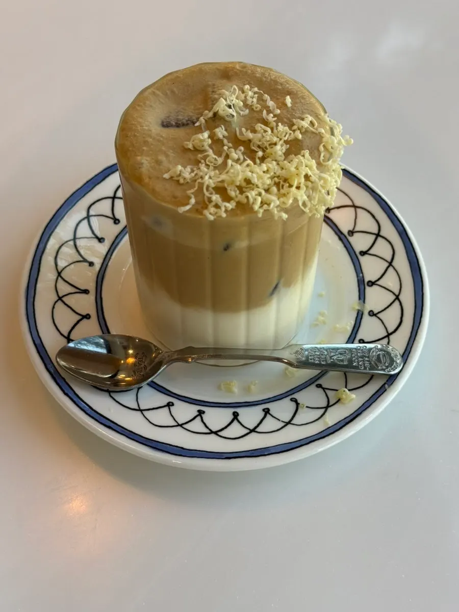 Rollmi's detailed teaspoon design