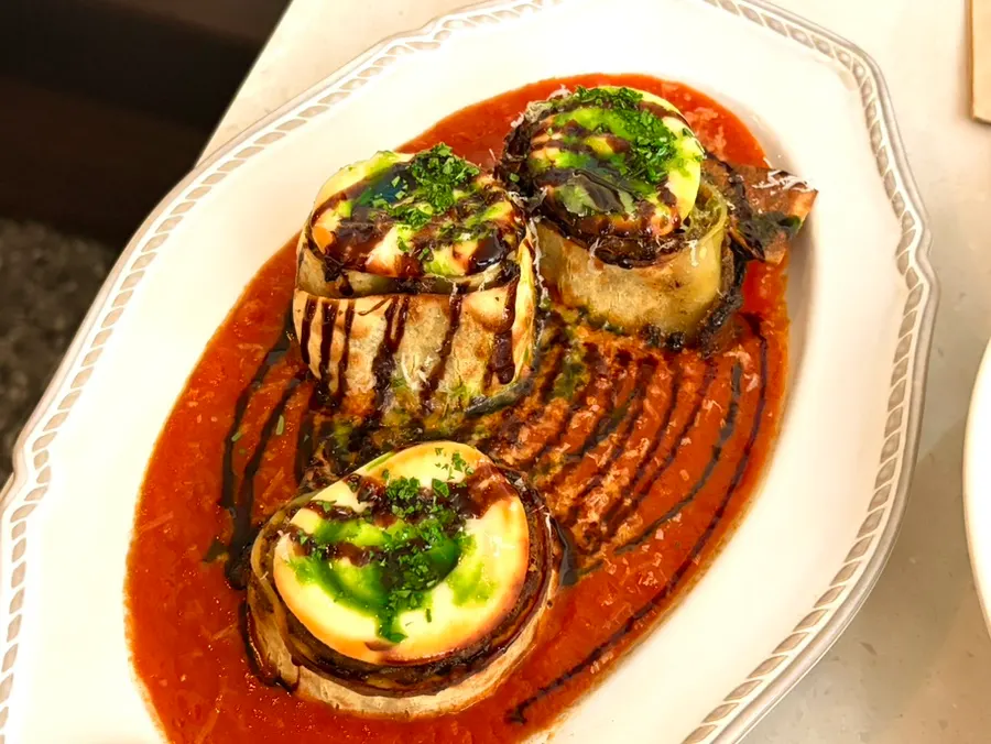 Cross-section of the fresh pasta lasagna roll
