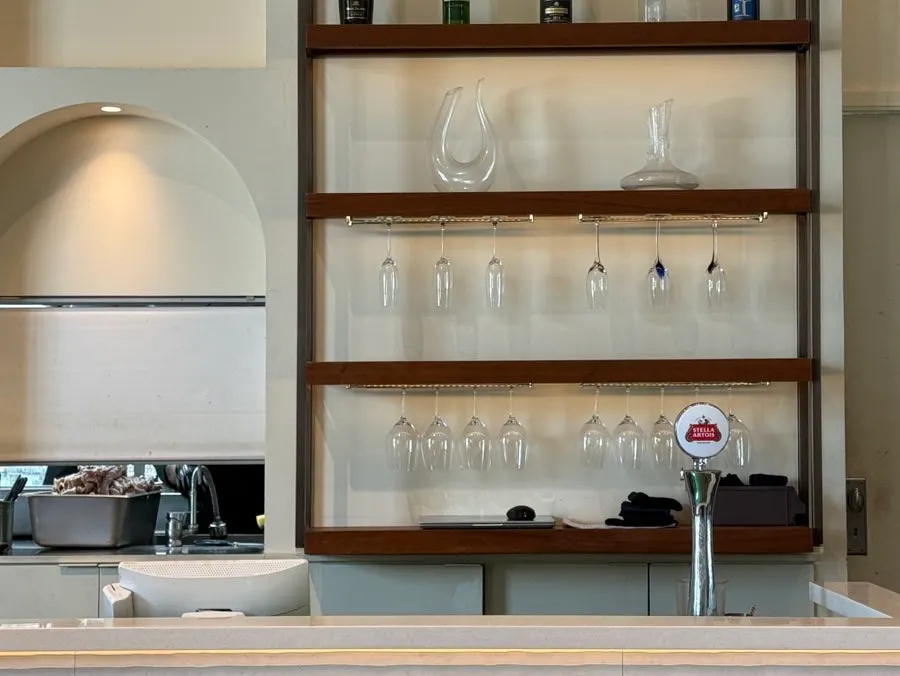 Interior lighting and tables at Romaok Magok