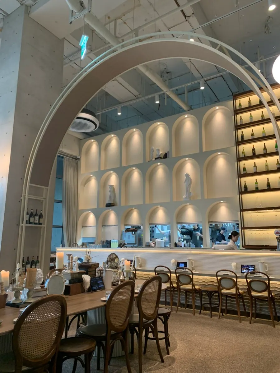 Romaok's signature lounge table