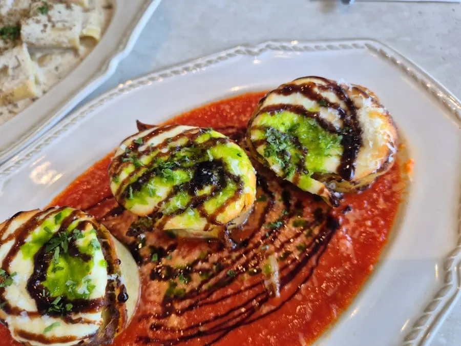Lazagna roll served as three pieces