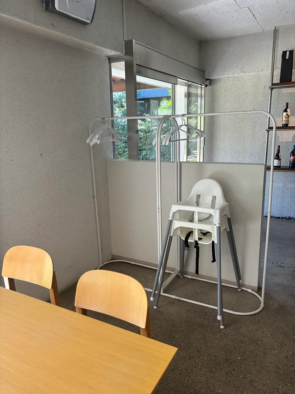 아이와 방문하기 좋은 로마옥 리버사이드 홀