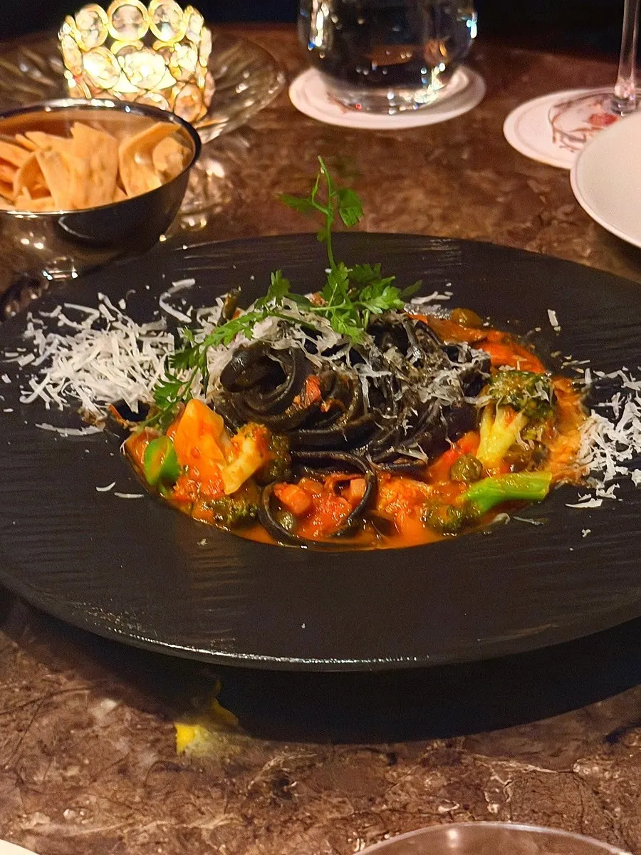 Cuttlefish ragu linguine pasta