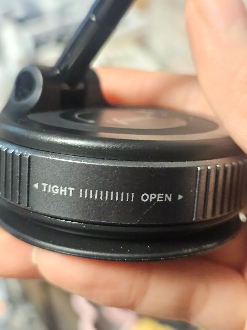 Angle of the MagSafe mount inside a car