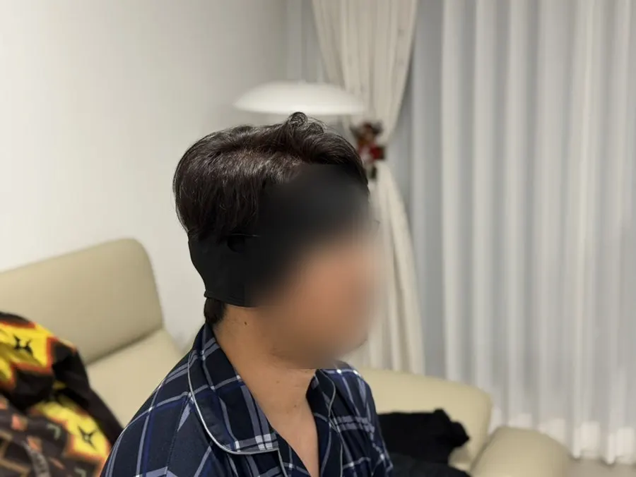 ランニング用イヤーマフを正面から着用した様子