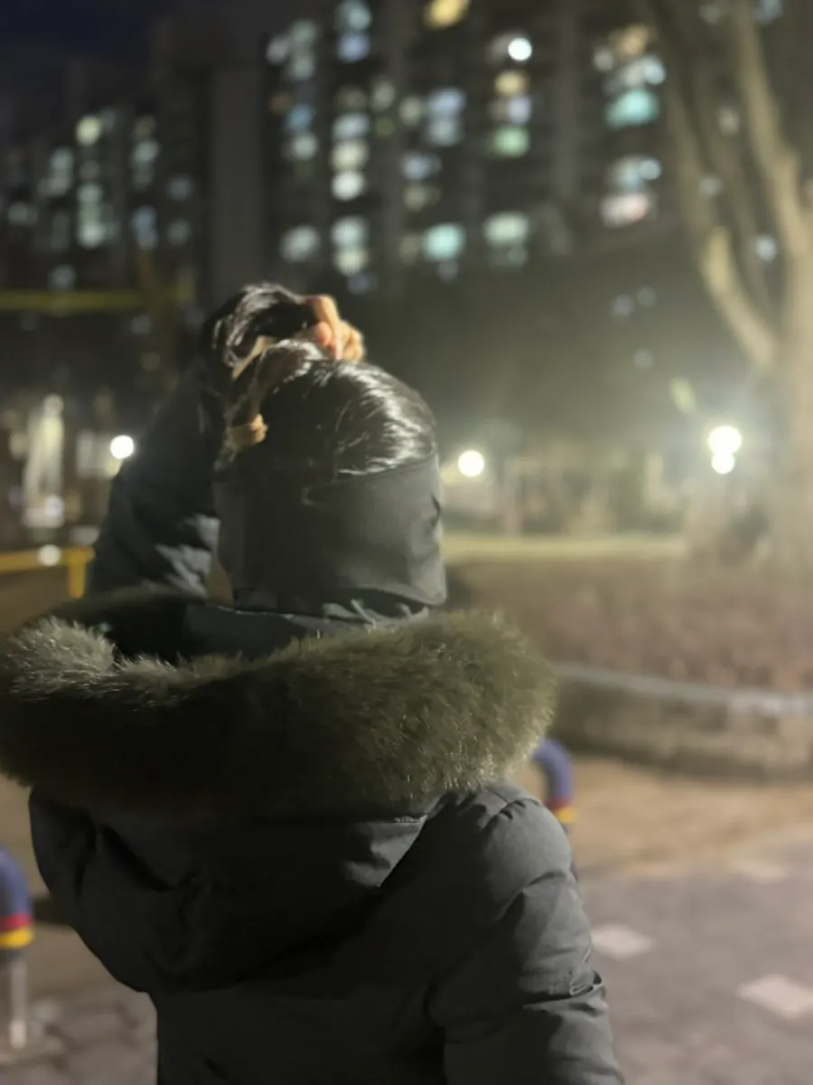 귀마개 벨크로 마감 디테일
