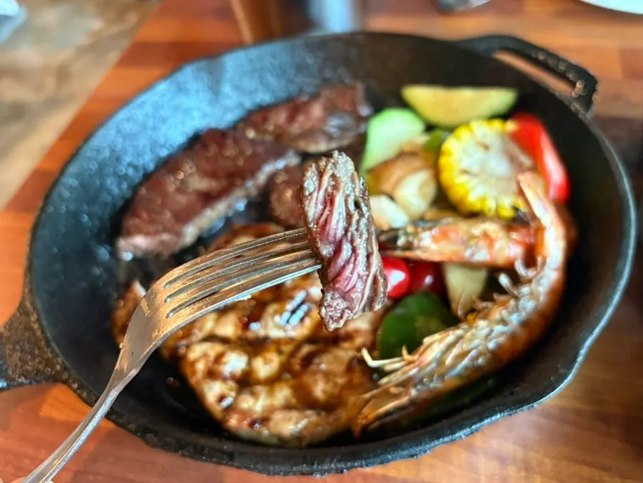 Steak platter with striploin, flap steak and pork neck