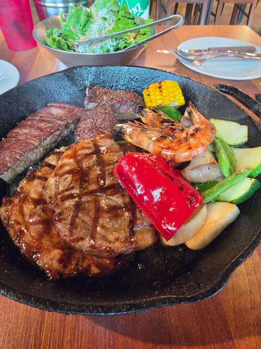 커플세트 한 상 차림