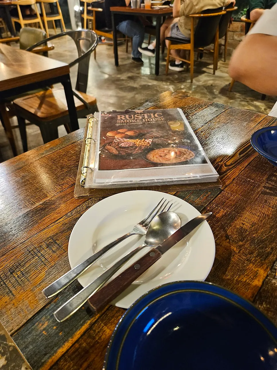 제로콜라와 레몬에이드, 맥주로 변경한 세트 음료