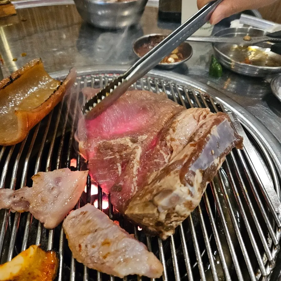 Bone-in pork ribs