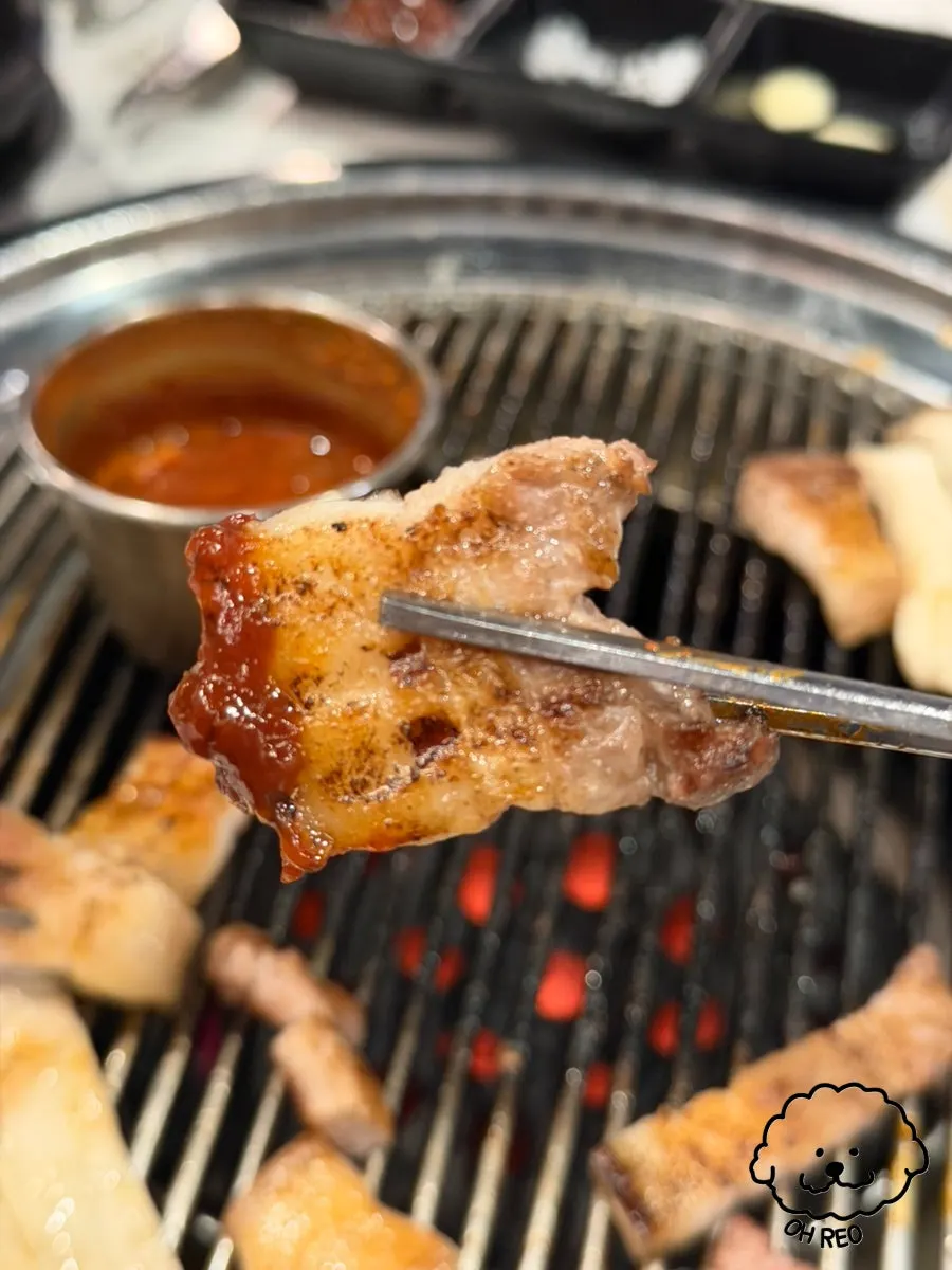 루원시티 고기집 불금 가족외식 불닭발·돼껍까지, 흑돼지형제들