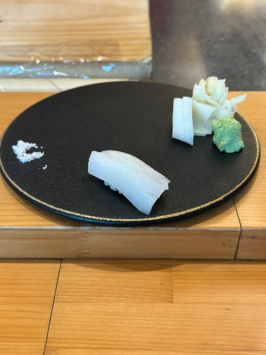 シマアジの寿司一貫