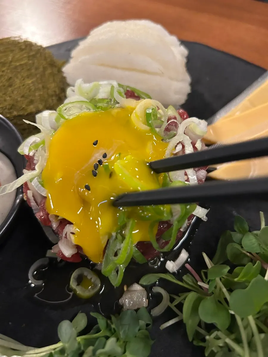 A plate of soy-based hanwoo yukhoe