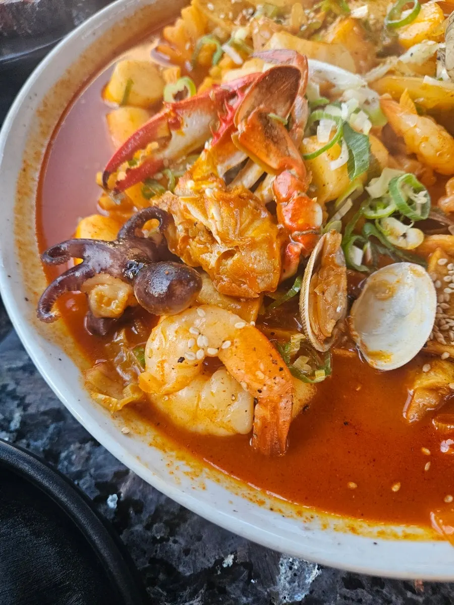 Close-up of gareotteok-bokki with octopus and shrimp