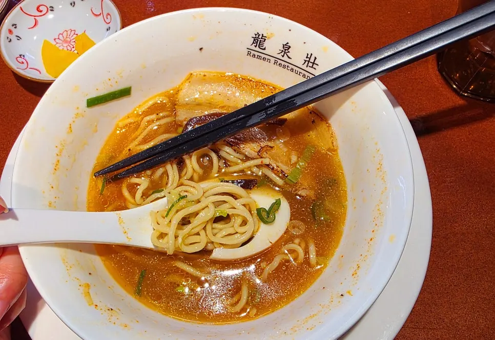 Broth and noodles of the Asari ramen