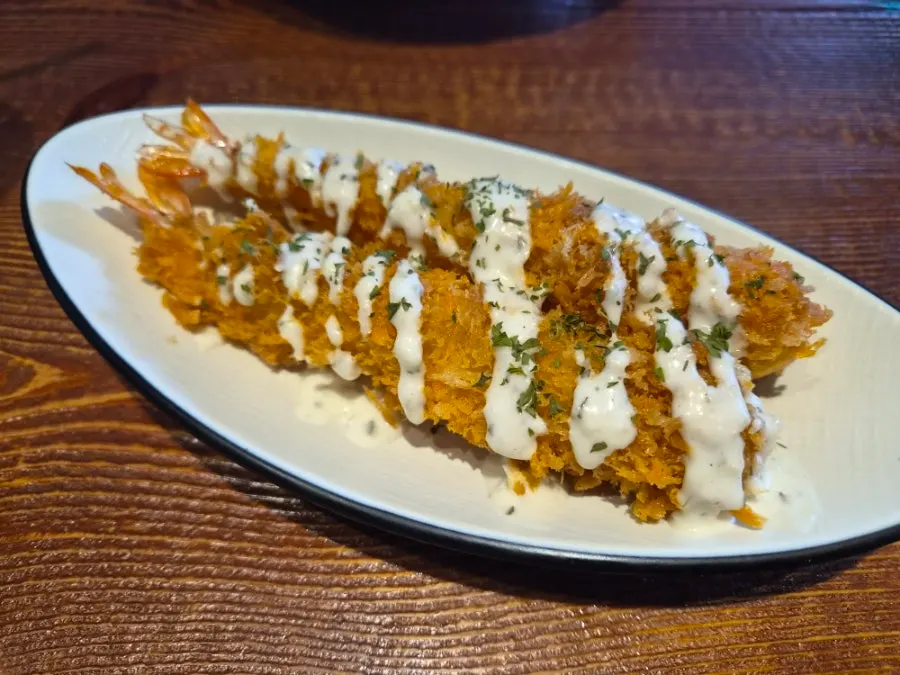 Ebi tempura disiram saus tartar