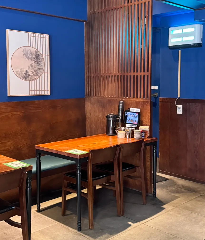 Clean interior of Ryusenso Beomeo Branch