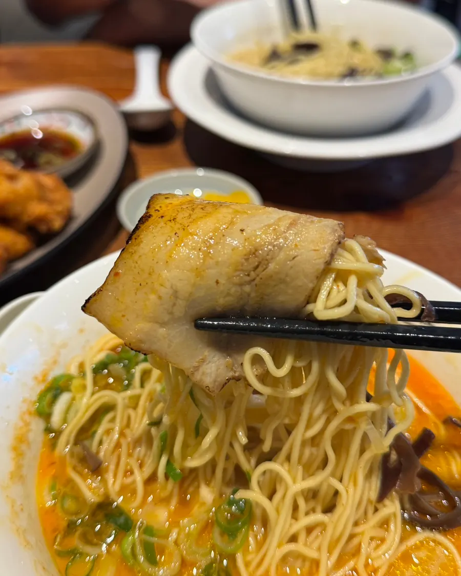 Reddish tonkotsu broth of the Kara ramen