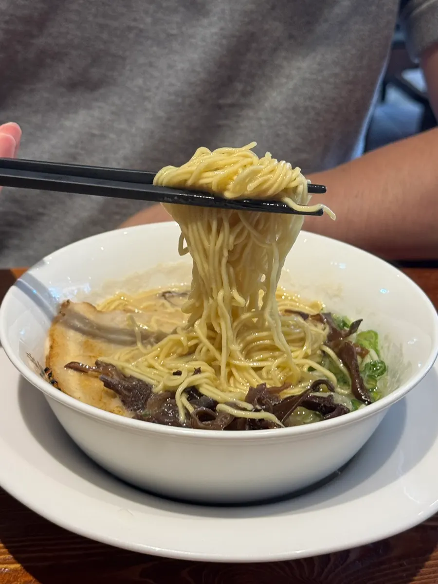 Pale pork bone broth of the Ryusenso tonkotsu ramen
