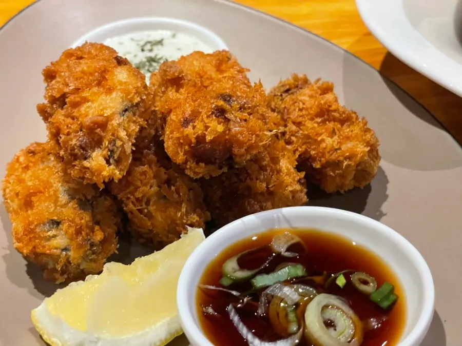 Oyster fry served with tartar sauce and lemon