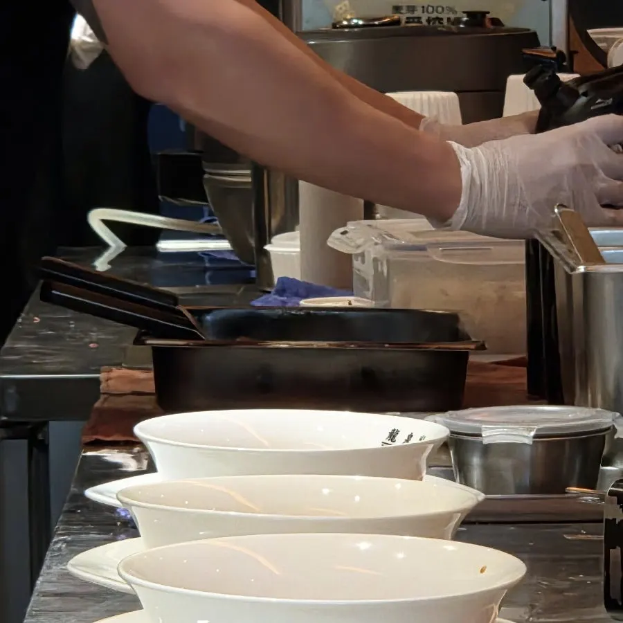 Flame-charring chashu at Ryusenso