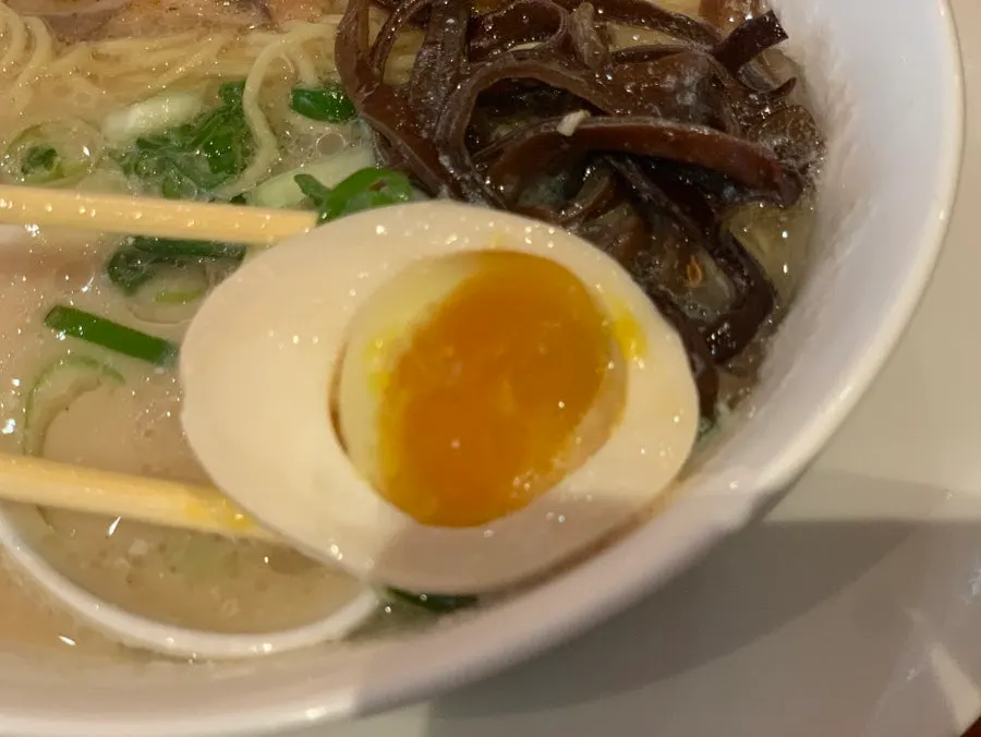 A nearly finished bowl of tonkotsu ramen