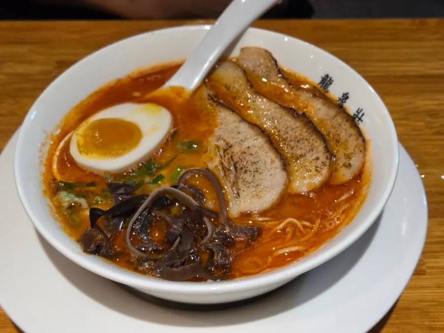 A bowl of ramen at Ryusenso Dongseong-ro