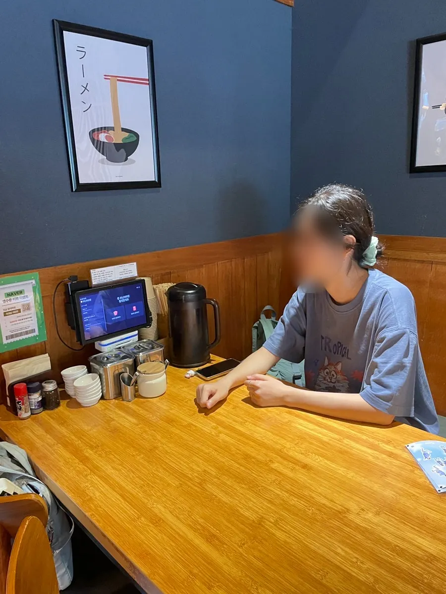 Counter seats at Ryusenso good for solo dining