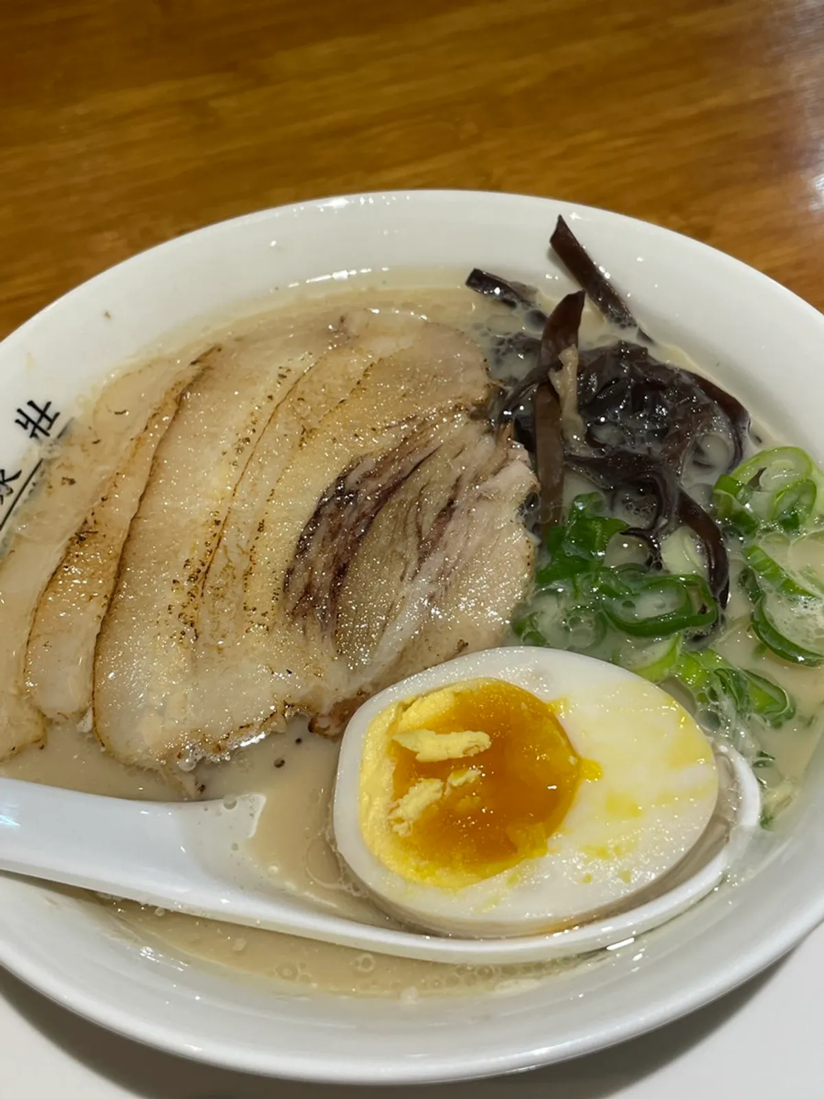 A bowl of Ryusenso tonkotsu ramen with extra chashu