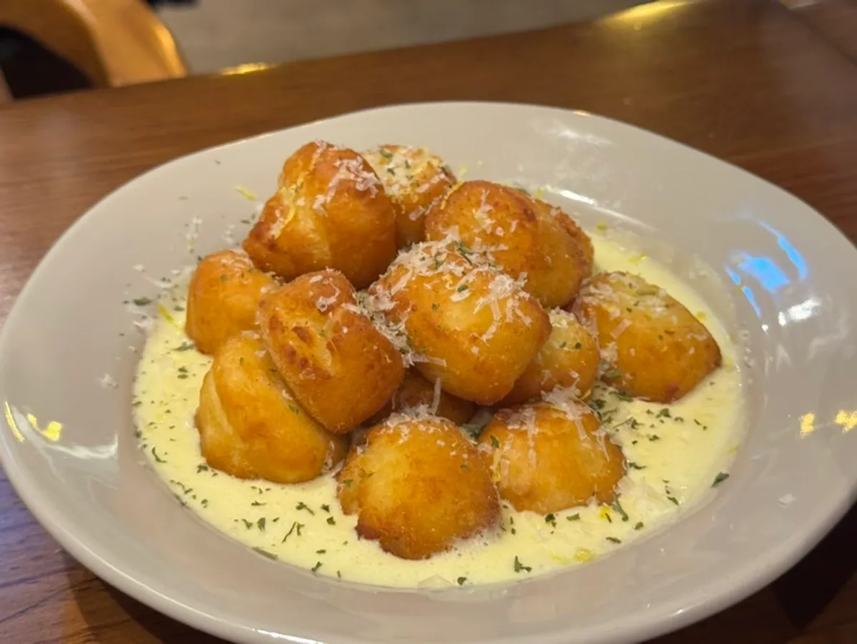 Plating of Ryuun's lemon cream gnocchi