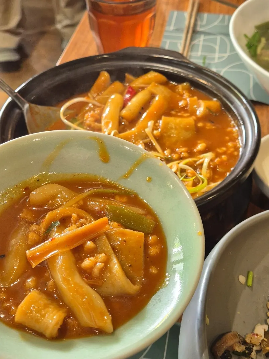 Side tteokbokki ordered at SABAL
