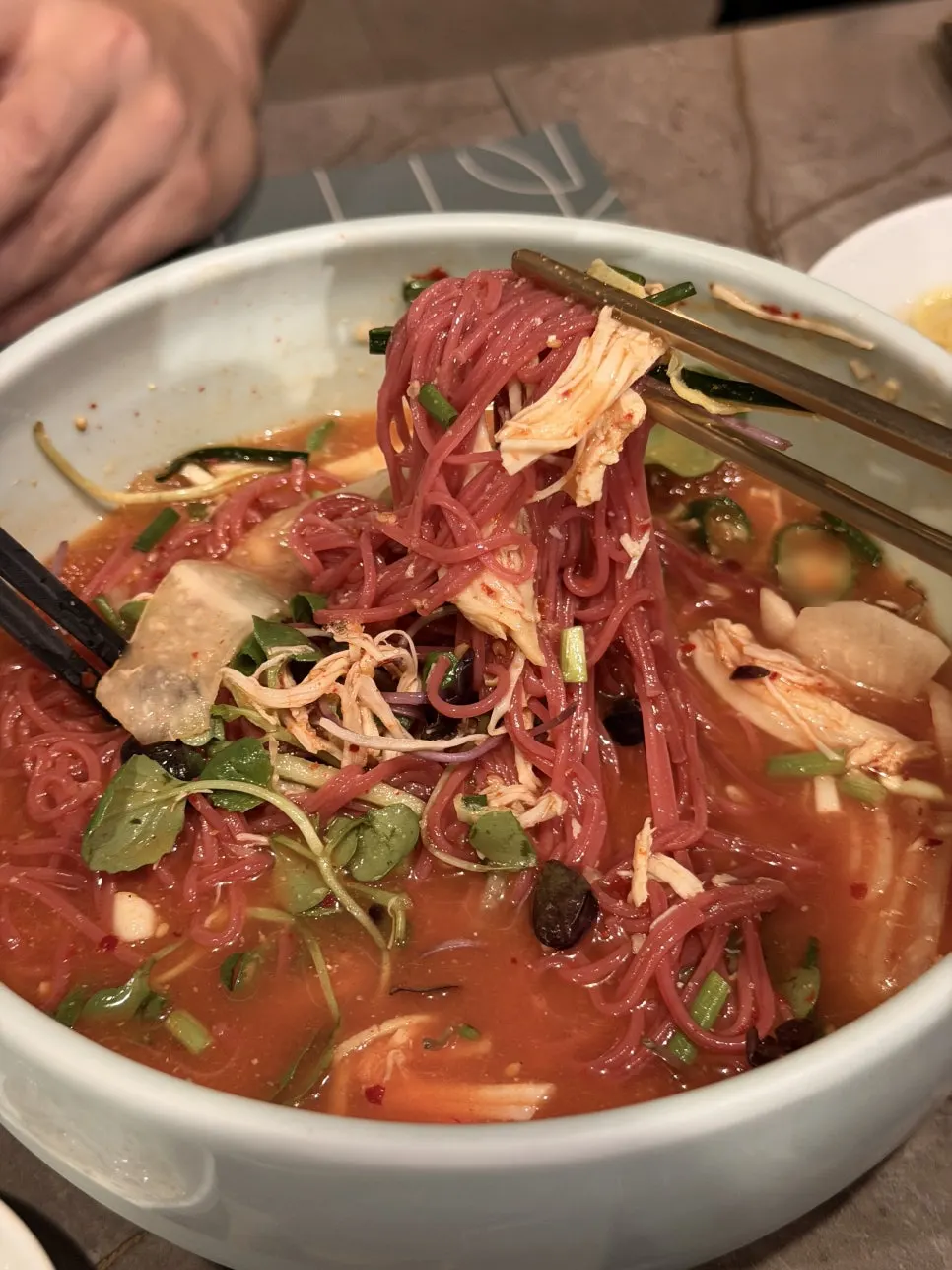 경복궁역 사발 매장 전경