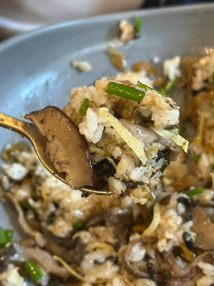 Gamtae perilla oil rice paired with mini noodles