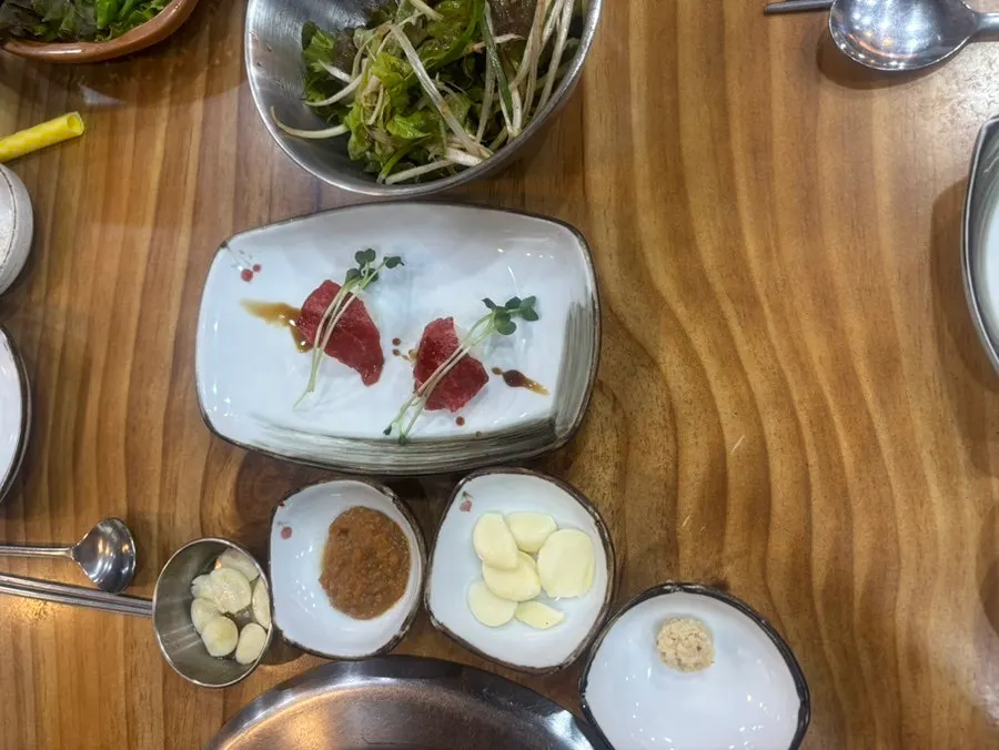Menu and table setting