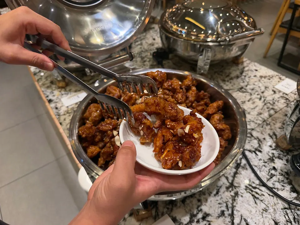 Plate of refilled shabu-shabu meat