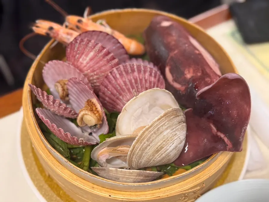 Spicy cartilage and rice-ball drinking dishes
