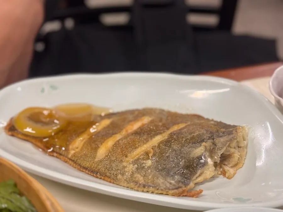 Grilled flatfish with sweet sauce