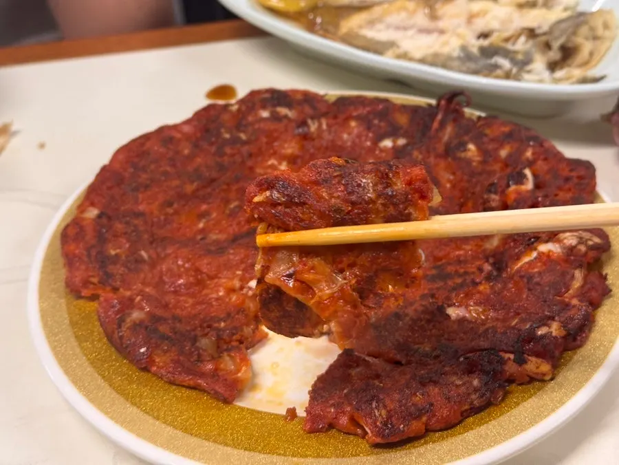 Grilled flatfish and the continuing course