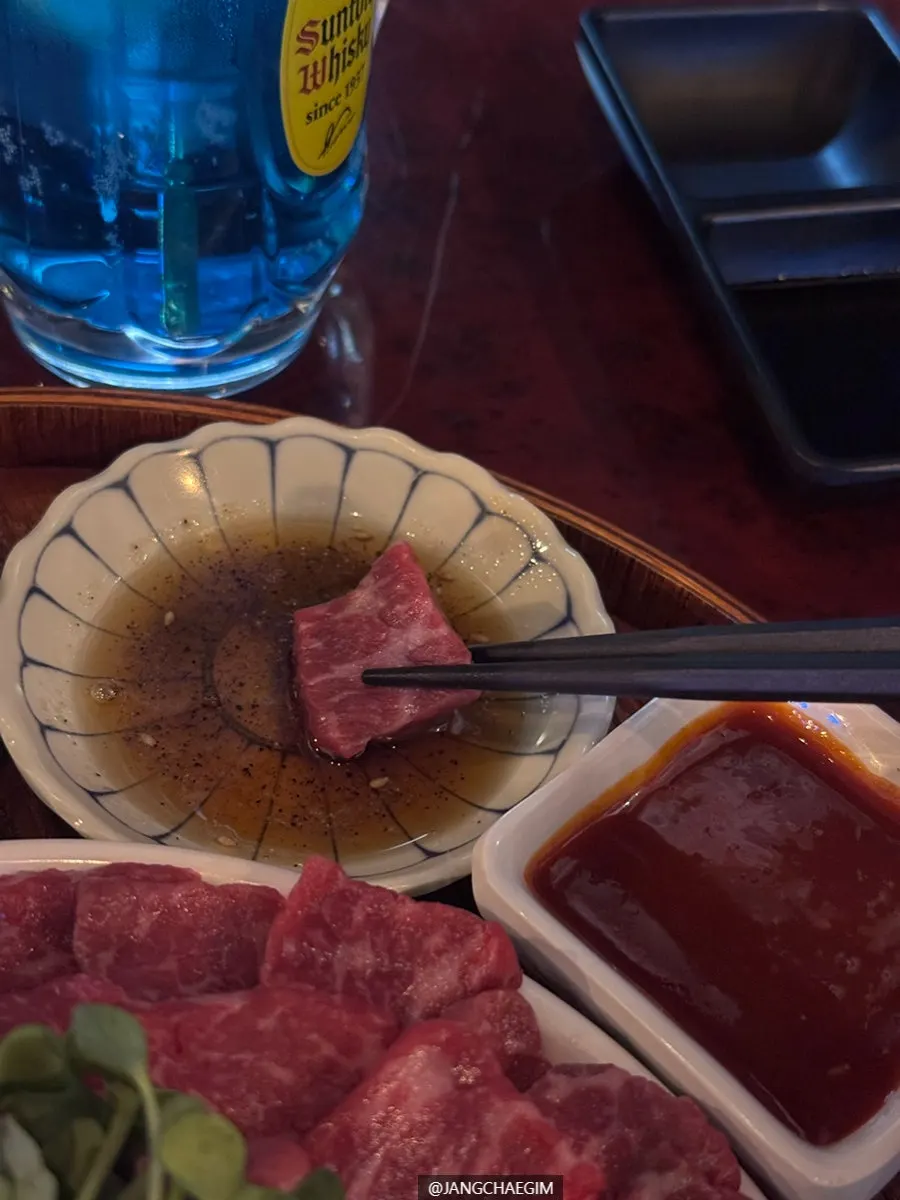 오동통한 광어 지느러미