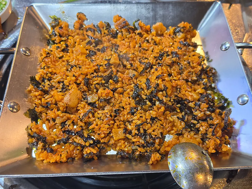 Fried rice on a fresh grill