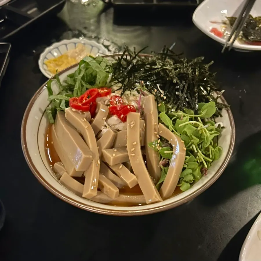물회에 가까운 맛의 묵사발
