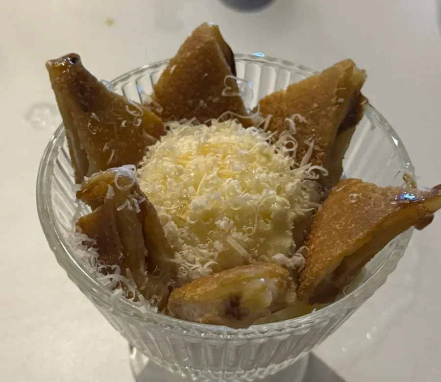 A plate of hotteok ice cream dessert
