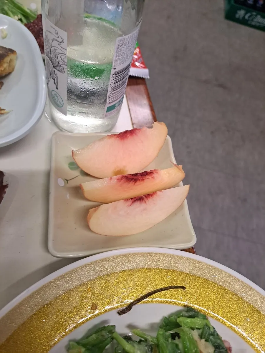 เป็ดรมควันที่แถมมาให้เพิ่ม