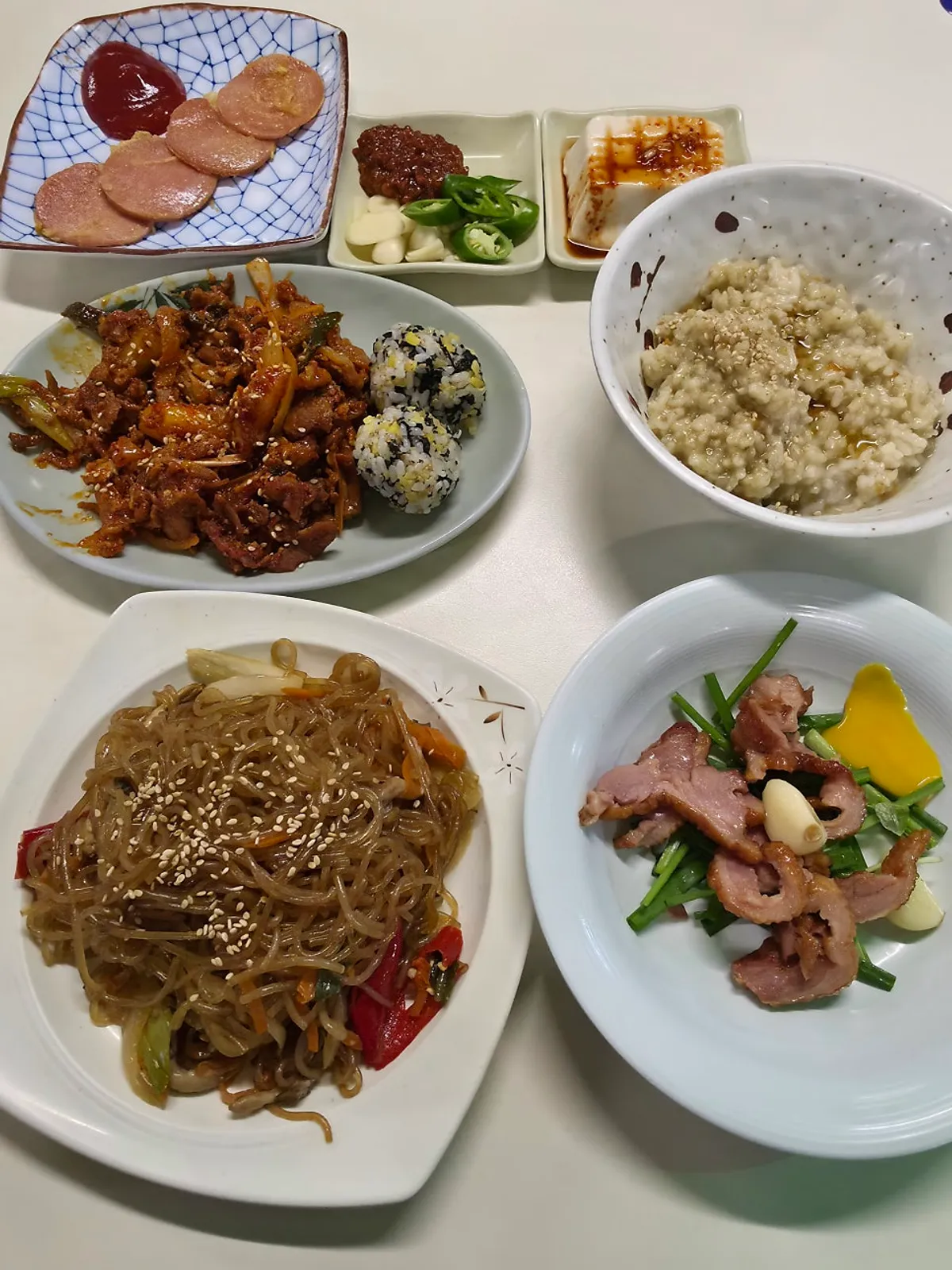 진달래실비 사당점 입구 분위기