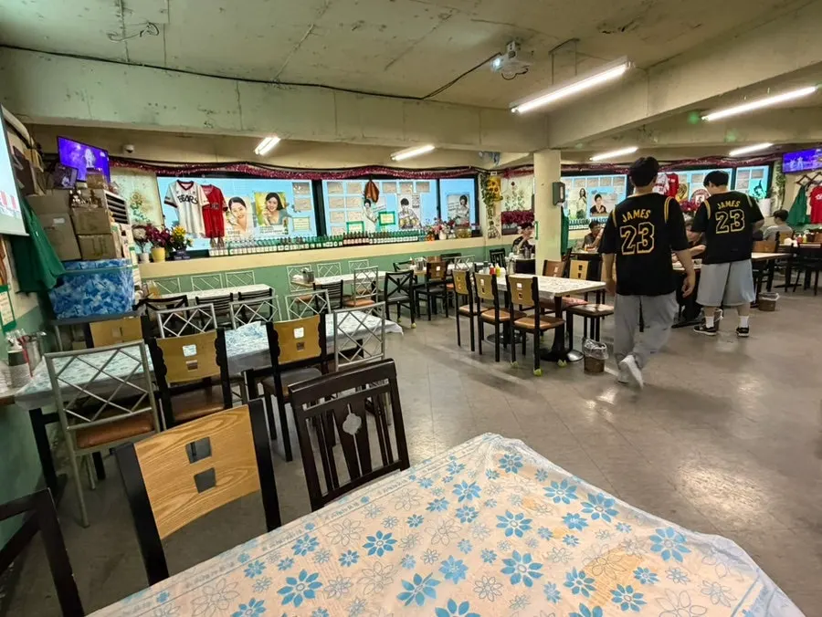 Inside Jindallae Silbi in Sadang