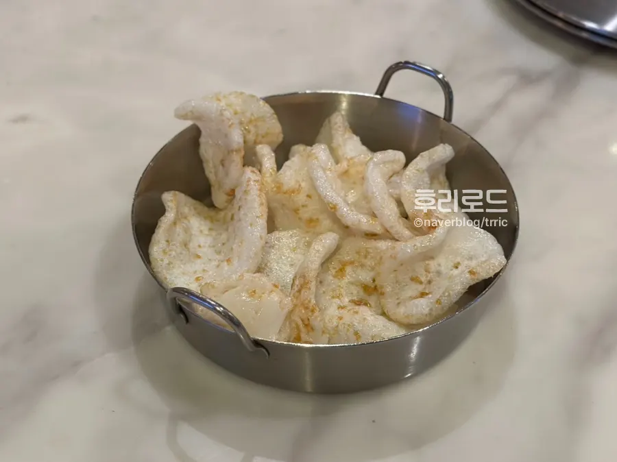 주문을 마친 테이블 세팅