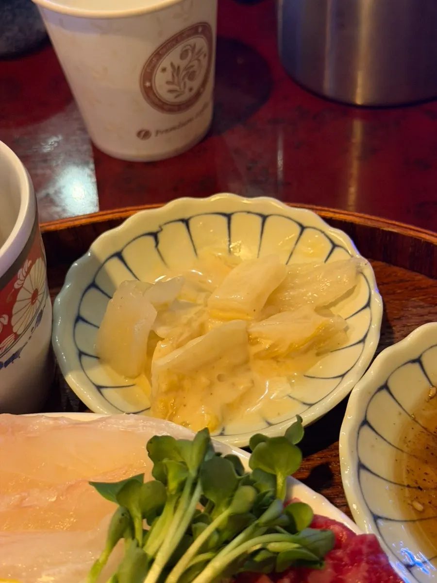 Fresh beef sashimi in Gwangban Yuksa