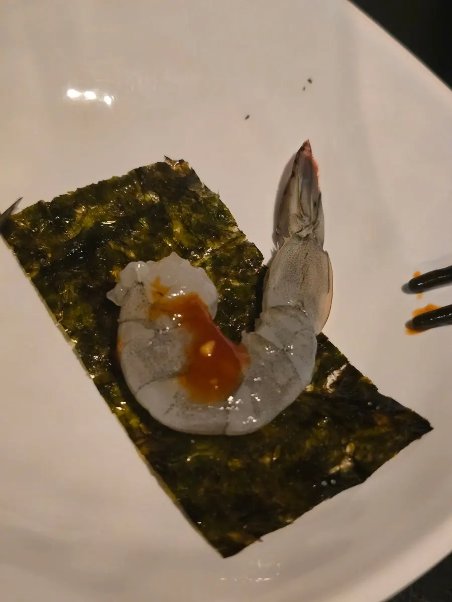 Thick raw shrimp sashimi dipped in chojang