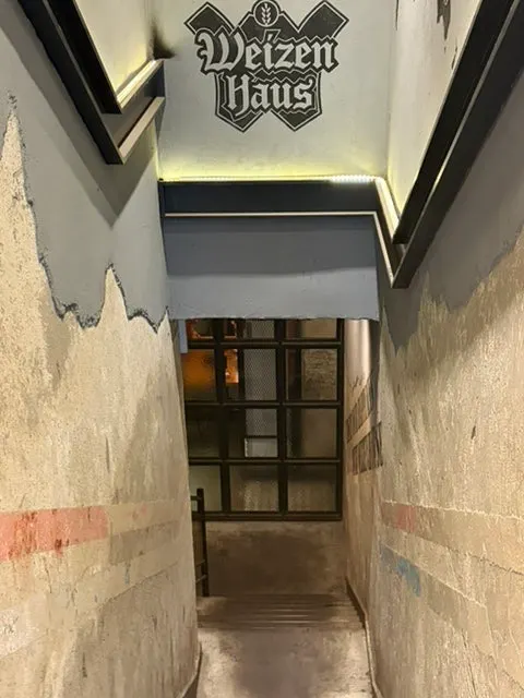 Entrance sign of Weizenhaus Bangbae Branch 1